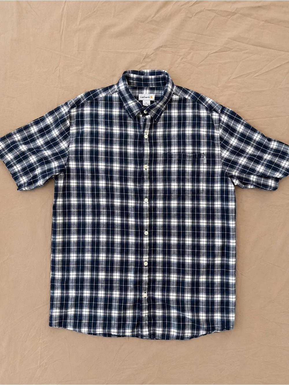Carhartt men’s large navy plaid short sleeve button-down shirt, 100% cotton
